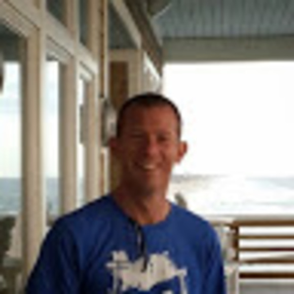 Meet your Posher, Chris - Picture 1 of 1